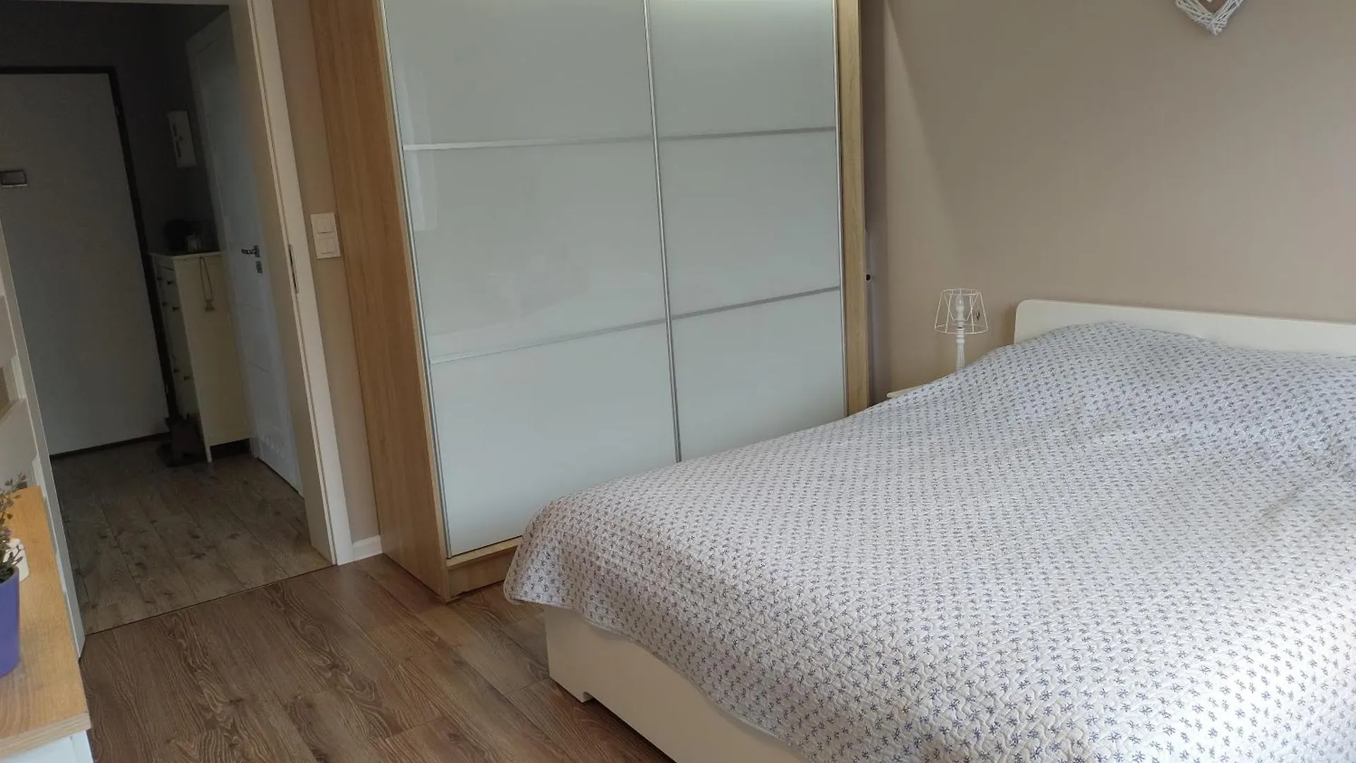 Apartament Jasmin Z Balkonem I Samodzielnym Zameldowaniem Poznań